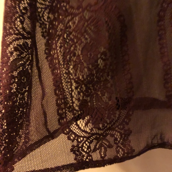 Maroon Lace Dress (lined) - Picture 9 of 9